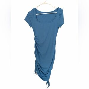 Blue Ruched Ribbed Short Sleeve Dress - Size Small - PTP 14” Good Condition